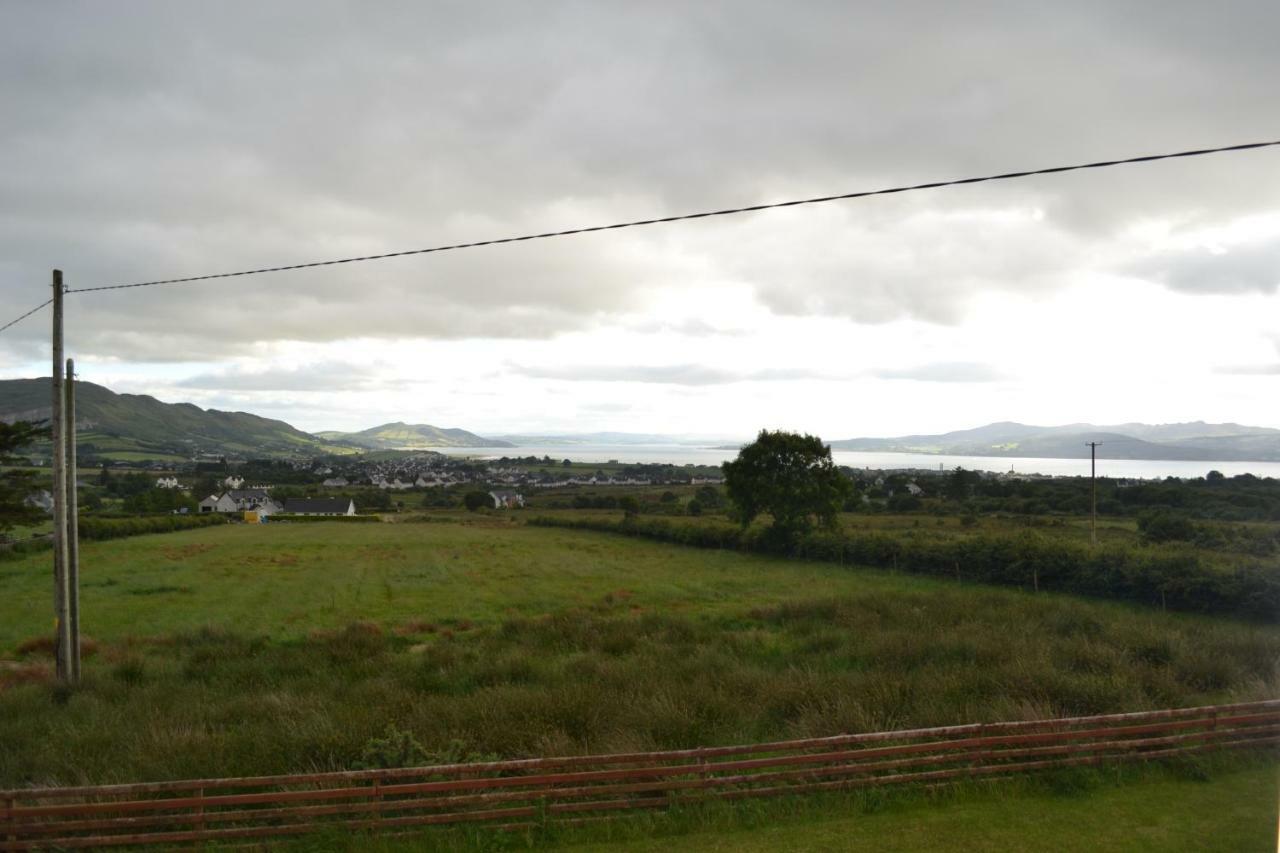 Sally'S Vineyard Buncrana Luaran gambar
